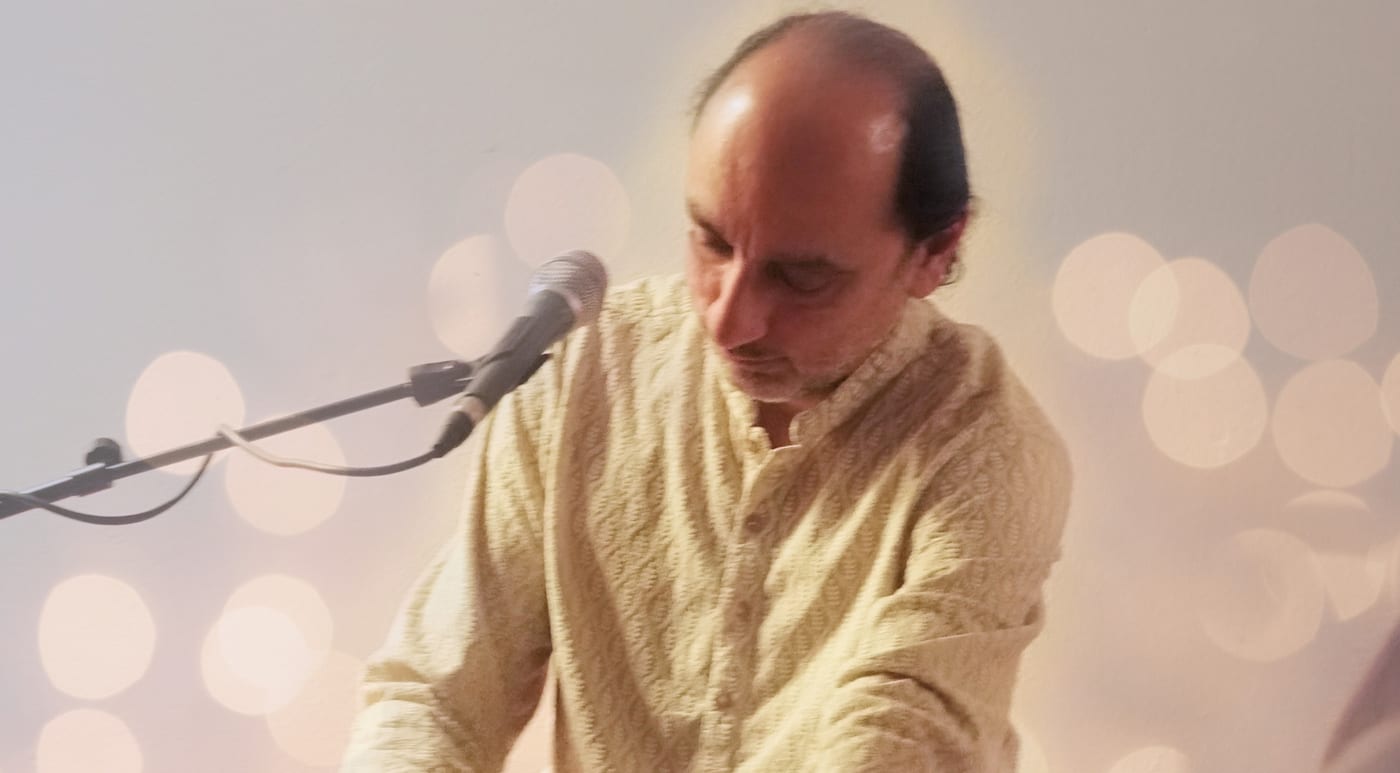 Manish Vyas's Teaching: Approach, Method, and Voice
