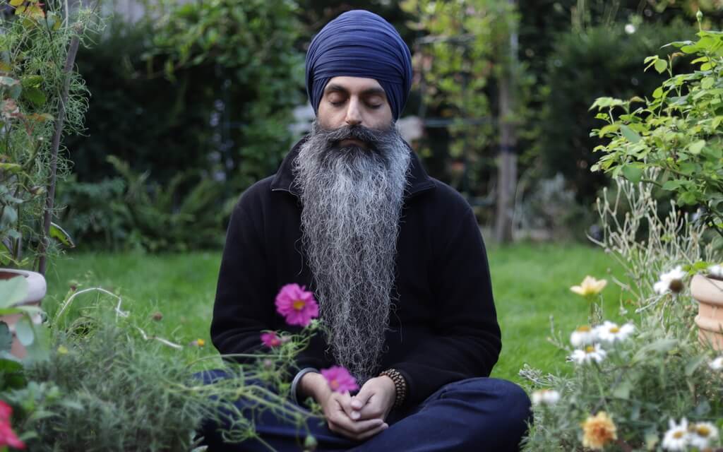 Where to Start with Nanak Naam: A Beginner's Guide