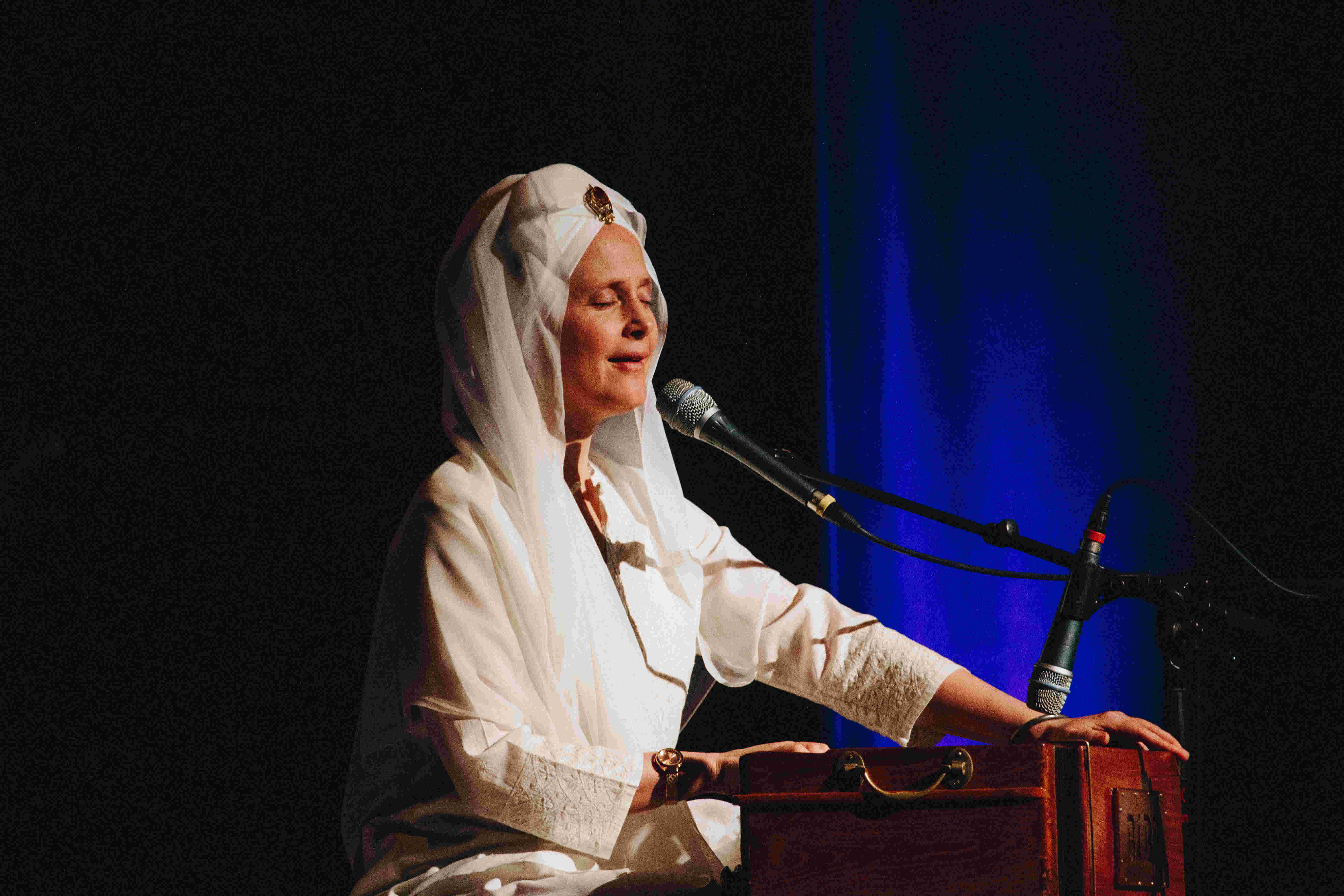 Where to Start with Snatam Kaur: A Beginner's Guide