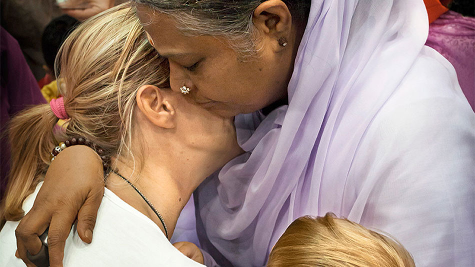 Amma’s 2025 Europe Tour: Full Schedule of Cities & Dates